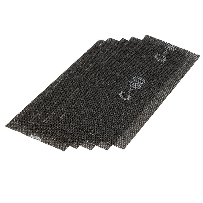 574300